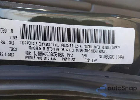 2011 Jeep Grand Cherokee Laredo from USA, damaged, VIN 1J4RR4GG3BC534807